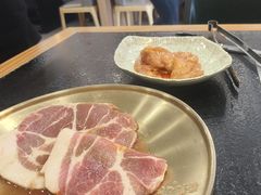 -臻牛烤肉