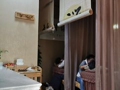 -耳语轻风专业采耳馆(古北花世界商业广场店)