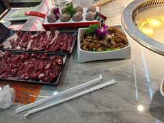 -三头牛·潮汕牛肉生蚝火锅 (夏湾店)