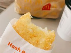 -麦当劳(上海虹桥站30B检票口楼上)