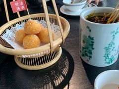 -三生三味密宗川菜·江景餐厅(来福士店)