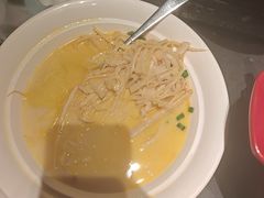 -鸽子侯·家宴·平价海鲜(市图书馆店)