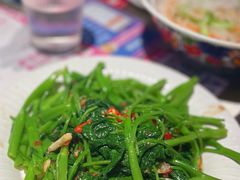 飞天酱炒通菜-新越盏·东南亚料理(捷登都会店)