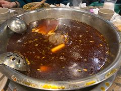 -肖肖酸萝卜鱼火锅(总店)