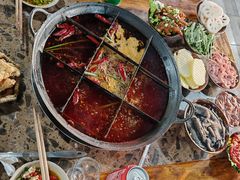 -正南齊北重庆老火锅(光华村直营店)