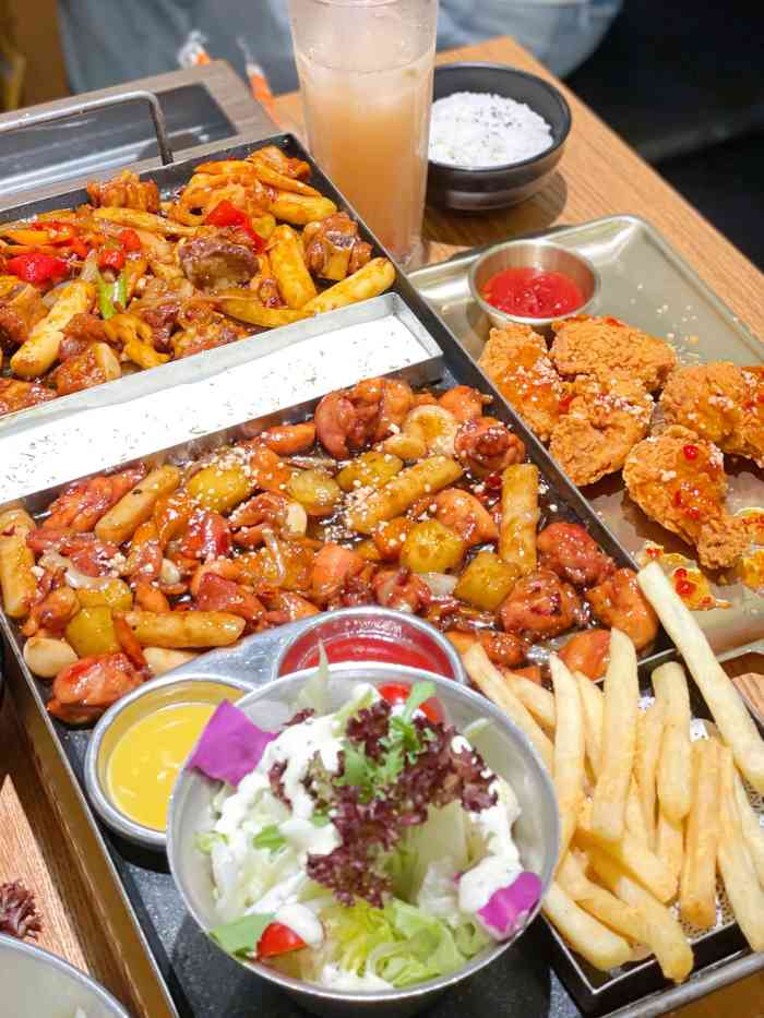 厘米鸡 (摩天活力城店)-"我女朋友来过很多次了.比较推荐的是排骨和.