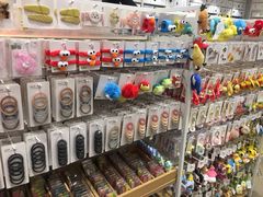 -名创优品(山东青岛市新业广场店)