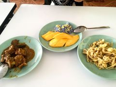 -芒果糯米饭摊子