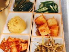 -朴太院·烤肉万岁·创意首尔料理(中联广场店)