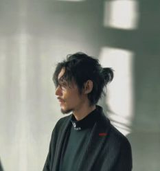 -环球蝶上美业连锁