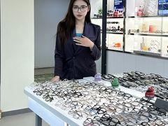 -潘多拉眼镜·蔡司依视路明月(潘家园店)