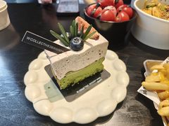 -W COLLECTIVE  DESSERT SHOP