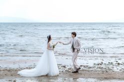 -乐派诗婚纱摄影