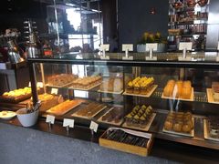 面包甜点陈列柜-广州富力君悦大酒店·凯菲厅