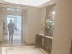 -顺峰(农展馆店)