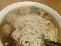 -矮子粉店1985·长沙米粉(湘春路店)