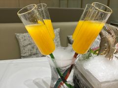 -红鼎豆捞·非遗鲍皇汤火锅(宝丰路店)