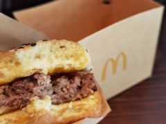 芝士安格斯厚牛堡三翅套餐-麦当劳(鼓楼店)