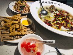 -江渔儿酸菜鱼(东厦一百店)