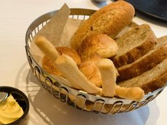 -马克西姆俄罗斯餐厅(通亚街店)