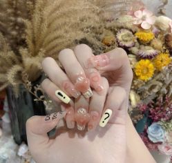 -兔猫ToMoreNails美甲美睫