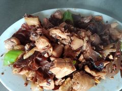 红烧山鸡-中原农家乐(中原饭店)