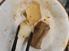 -三里屯土灶炖公鸡地锅鸡(江东店)