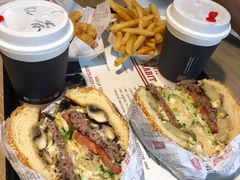 -The Habit Burger Grill 哈比特汉堡(复兴soho店)