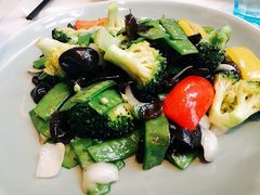 -港丽餐厅(高德置地店)