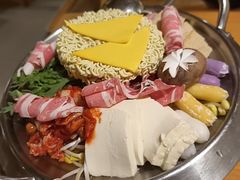 -恩你小木屋·韩式料理(假日广场店)