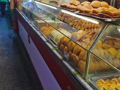 面包甜点陈列柜-大连熟食品交易中心