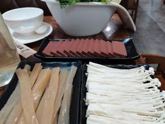 -牛记潮汕牛肉火锅