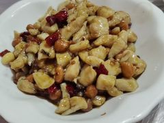 宫保鸡丁-大隐隐于市私房菜(保和小区店)