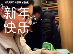 -麦当劳(杭州西湖银泰百货店)