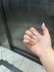 -瞧·享轻奢美甲美睫
