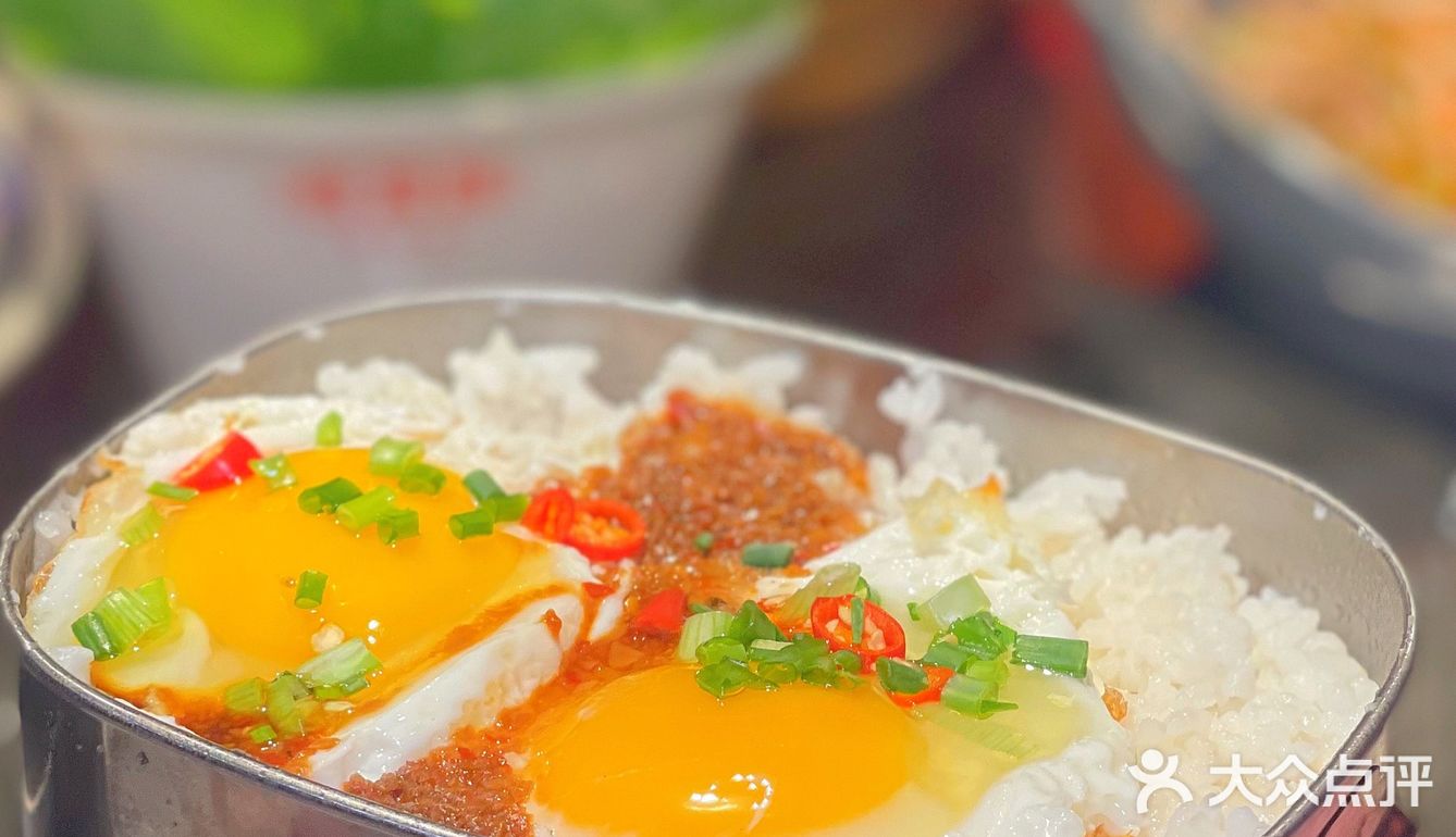 成都首列♨️长春🚄成都列车烤肉氛围感绝了