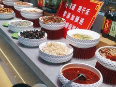 -新艺自助美食城(中山路店)