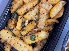 -云海肴·汽锅鸡·云南菜(天山百盛优客店)