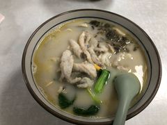 -明呈黄鱼面馆(斜土路店)