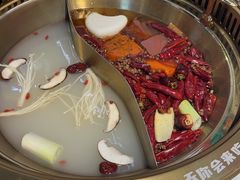 -欠火锅·水牛毛肚·团建聚餐·生日宴(何山路店)