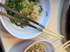 -蜀滋香鲜鱼美蛙火锅(339店)