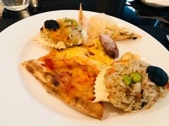 -圣丰索菲特·2 On 988 Café 自助餐厅