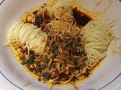 大碗鸡丝凉面-有红鸡毛店·川菜(建设路店)