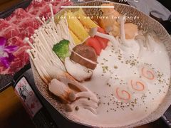 -魔丼屋(日月光店)
