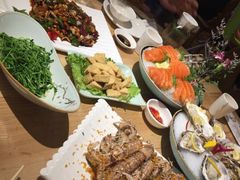 -宝燕海货工场(长江国际店)