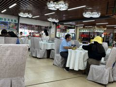 -岭下农庄·农家菜·野生大头鱼·公司团建(福永凤凰山店)