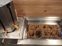 -同济大学本部学苑饮食广场