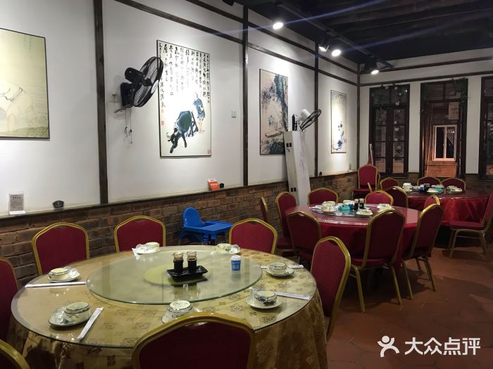 鹭港渔家海鲜大排档大堂图片