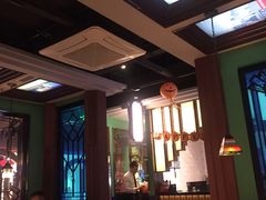 大堂-哥老官重庆美蛙鱼头(宝山龙湖店)