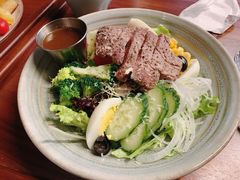 黑椒牛肉沙拉-VESH COFFEE(定西路店)